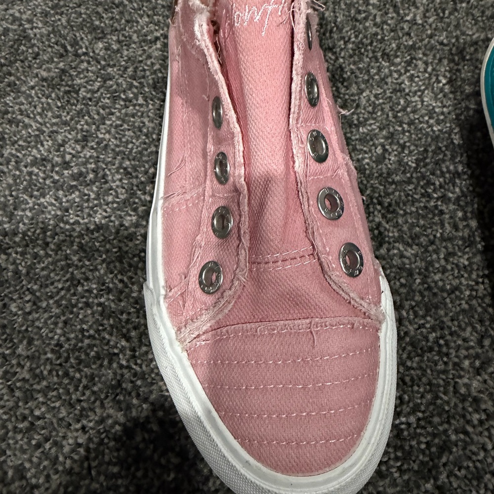 Blowfish Malibu Pink Frayed Canvas Sneakers - Picture 2 of 4